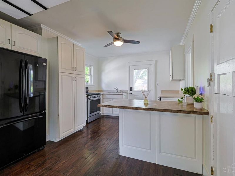 7300 Plainfield Road, Deer Park, OH 45236 Photo 14