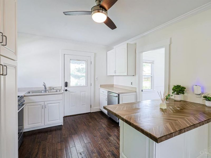 7300 Plainfield Road, Deer Park, OH 45236 Photo 15