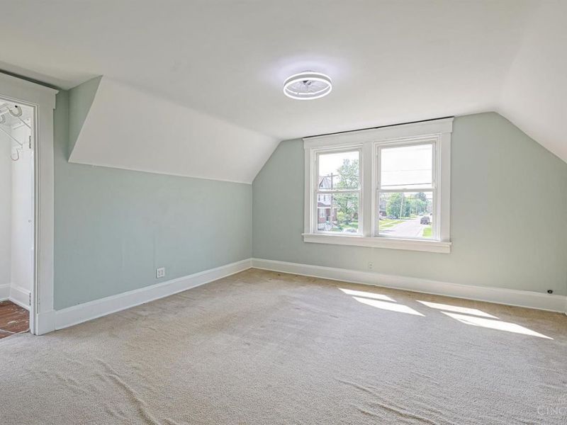 7300 Plainfield Road, Deer Park, OH 45236 Photo 21