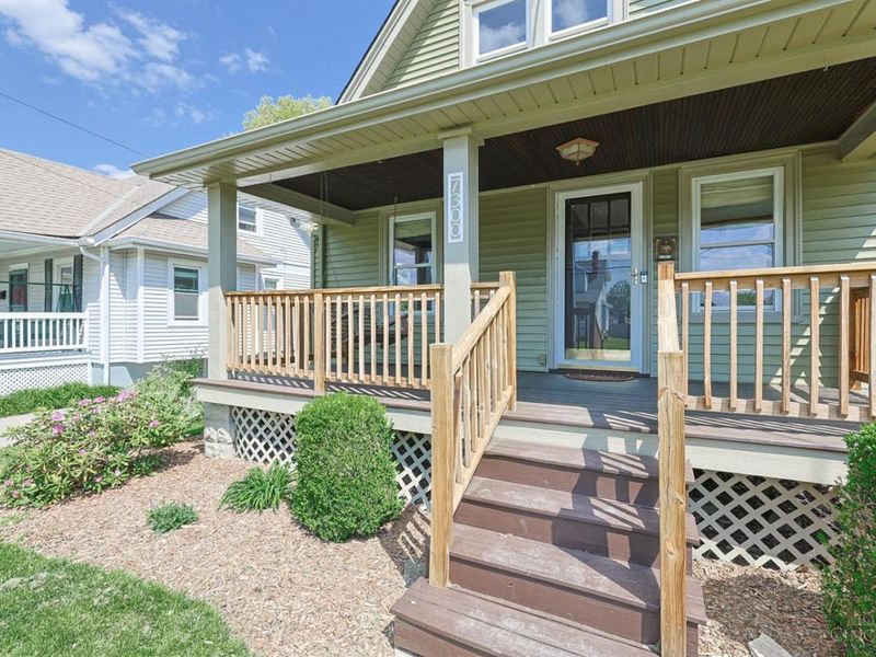 7300 Plainfield Road, Deer Park, OH 45236 Photo 4