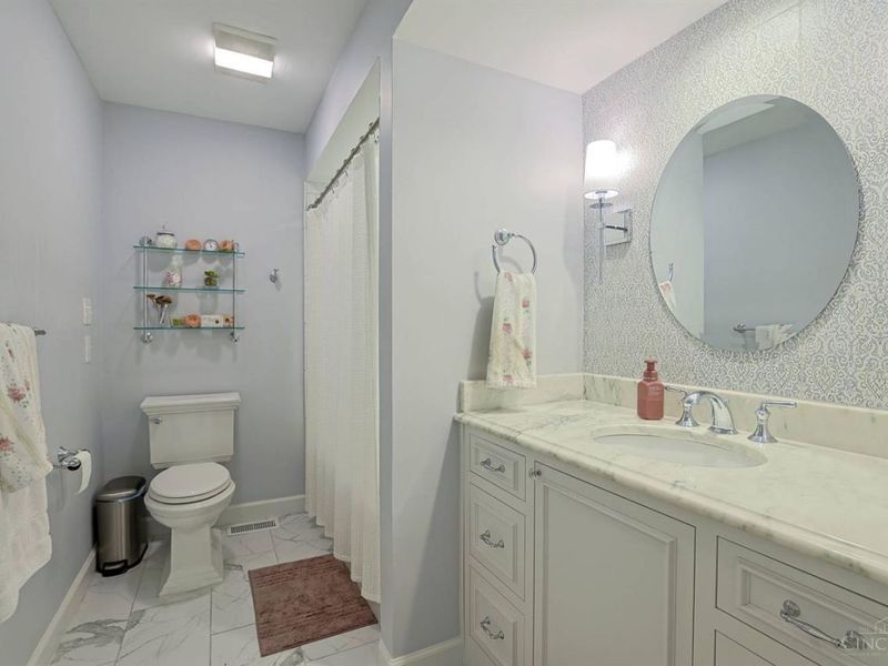 8095 Graves Road, Indian Hill, OH 45243 Photo 48