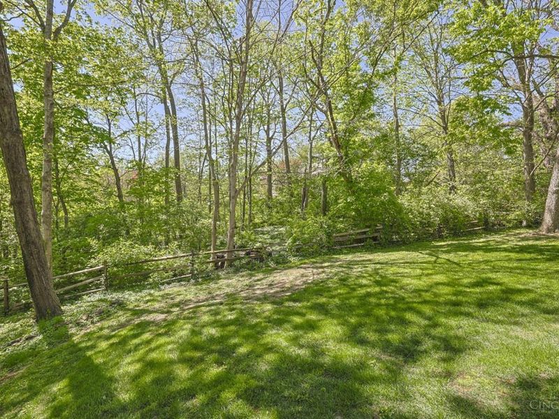 8095 Graves Road, Indian Hill, OH 45243 Photo 68
