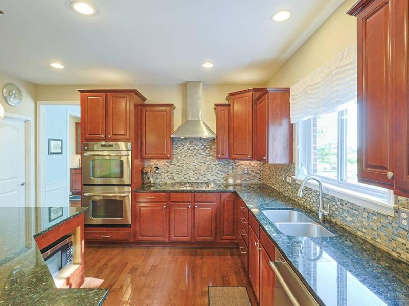 3328 Riverside Drive, Mason, OH 45040 Photo 18