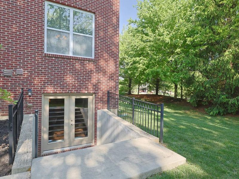 3328 Riverside Drive, Mason, OH 45040 Photo 66