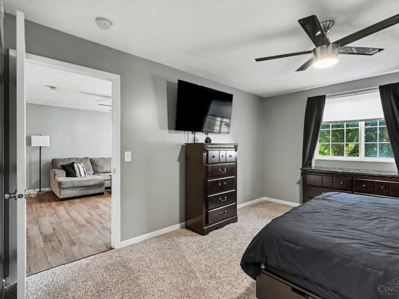 3318 Emerald Lakes Drive, Unit 1A, Green Township, OH 45211 Photo 7