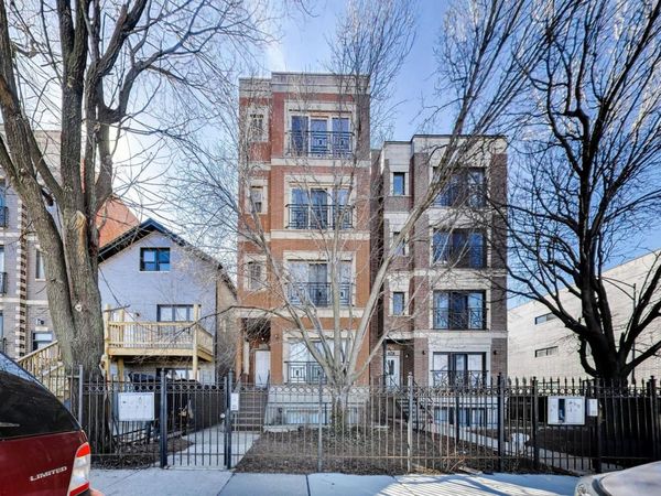 Unit 4, Chicago, IL 60612