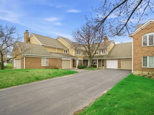 Arlington Heights, IL 60004