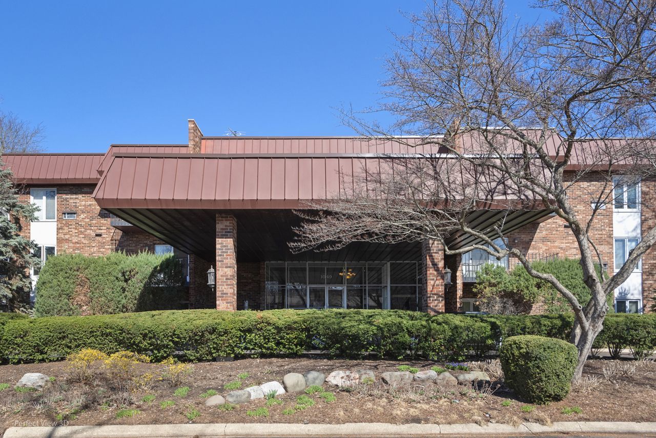 Please Call For Address, Unit 204, Naperville, IL 60563 Main Photo