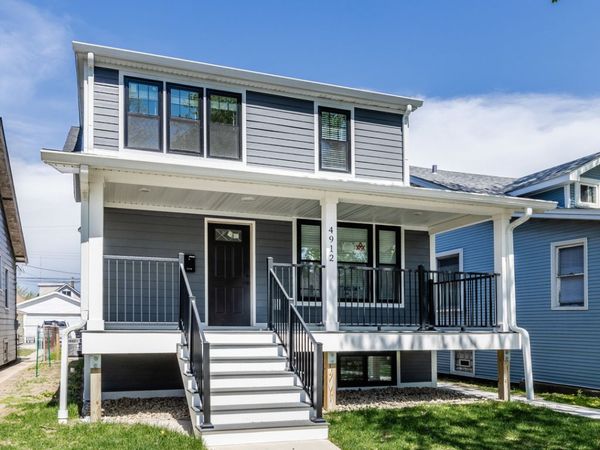 4912 W Wrightwood Avenue , Chicago, IL 60639