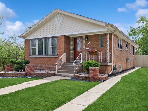 256 CALUMET Boulevard, Harvey, IL 60426