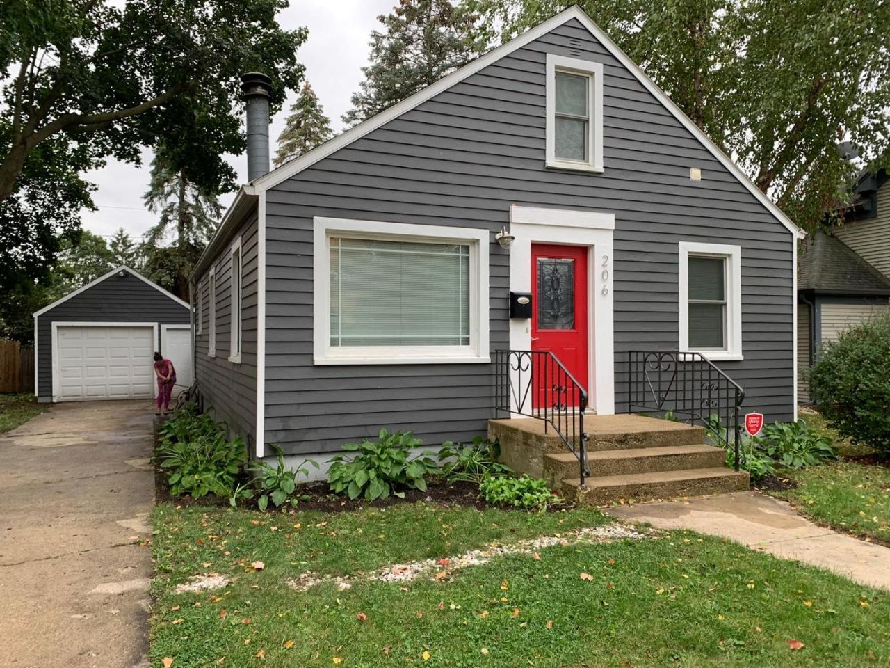 East Dundee, IL 60118