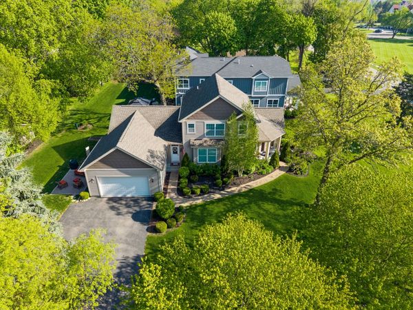 664 COUNTRY CLUB Road, Crystal Lake, IL 60014