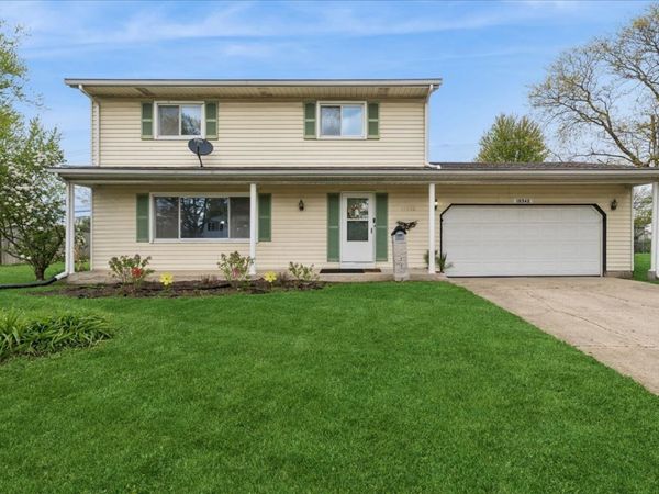18342 W Linda Lane, Gurnee, IL 60031