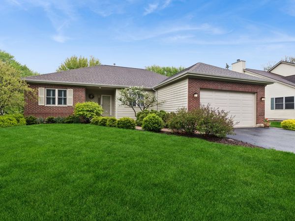 583 Larium Lane, Crystal Lake, IL 60012