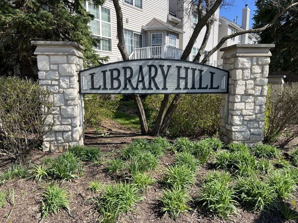 205 Parkview Drive , Wauconda, IL 60084