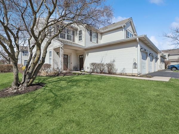 Lindenhurst, IL 60046