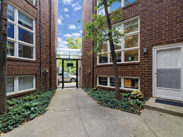 Unit 1, Chicago, IL 60614