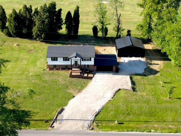 6888 Oak Grove Road, Newburgh, IN 47630