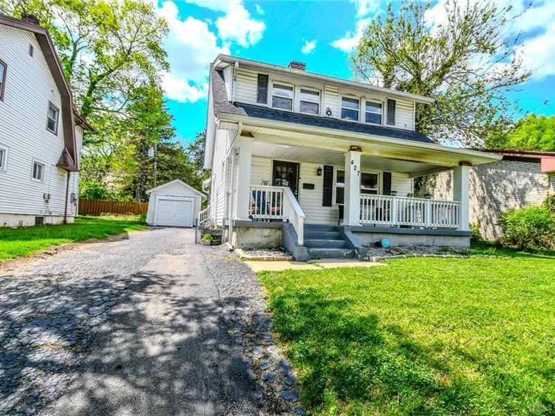 427 Sandalwood Drive, Dayton, OH 45405 Photo 3
