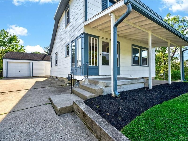 2930 Robin Road, Kettering, OH 45409 Photo 2