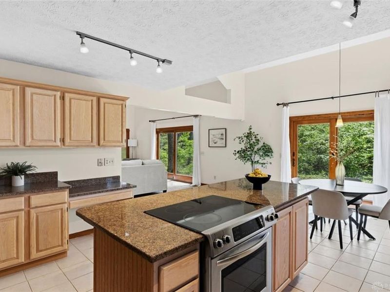 923 Wind Forest Drive, Springboro, OH 45066 Photo 20