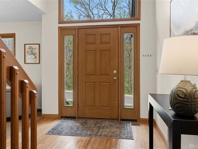 923 Wind Forest Drive, Springboro, OH 45066 Photo 3