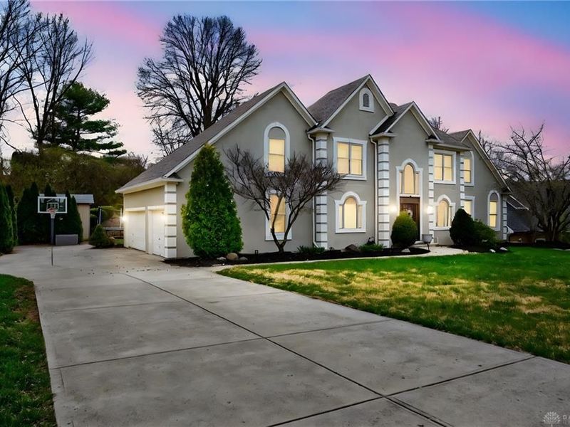 454 Claxton Glen Court, Washington Township, OH 45429 Photo 1