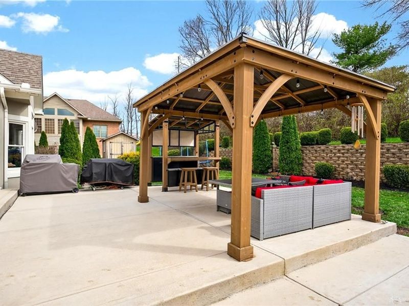 454 Claxton Glen Court, Washington Township, OH 45429 Photo 12