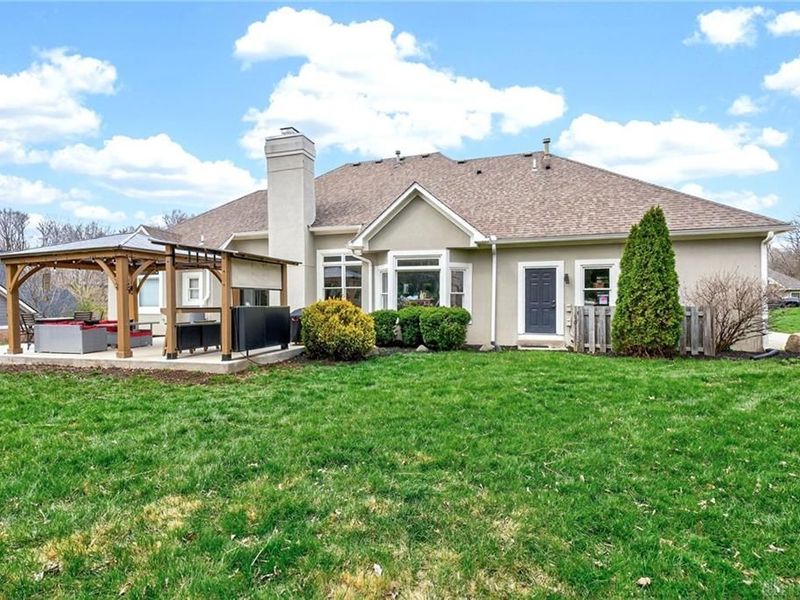 454 Claxton Glen Court, Washington Township, OH 45429 Photo 7