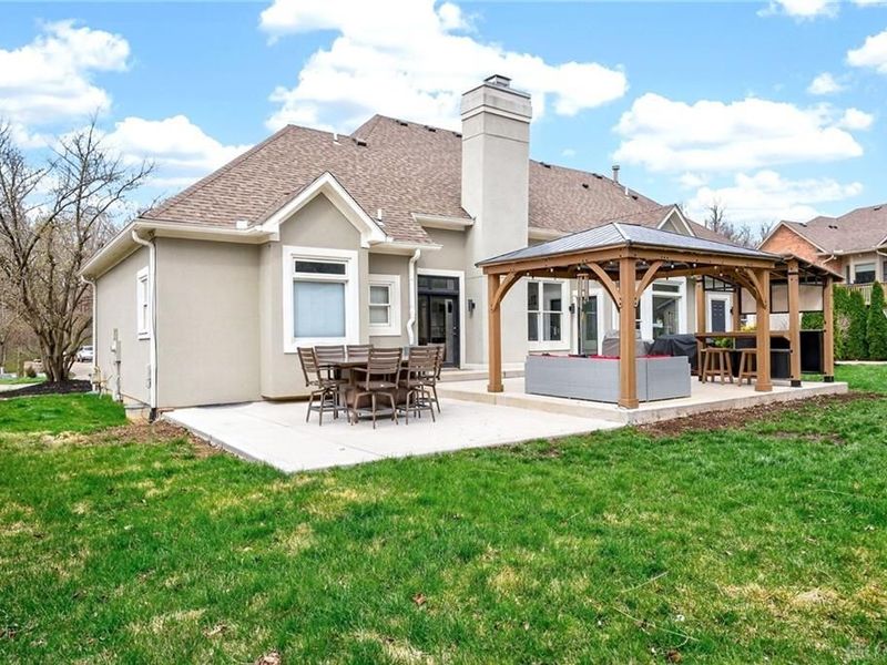 454 Claxton Glen Court, Washington Township, OH 45429 Photo 8