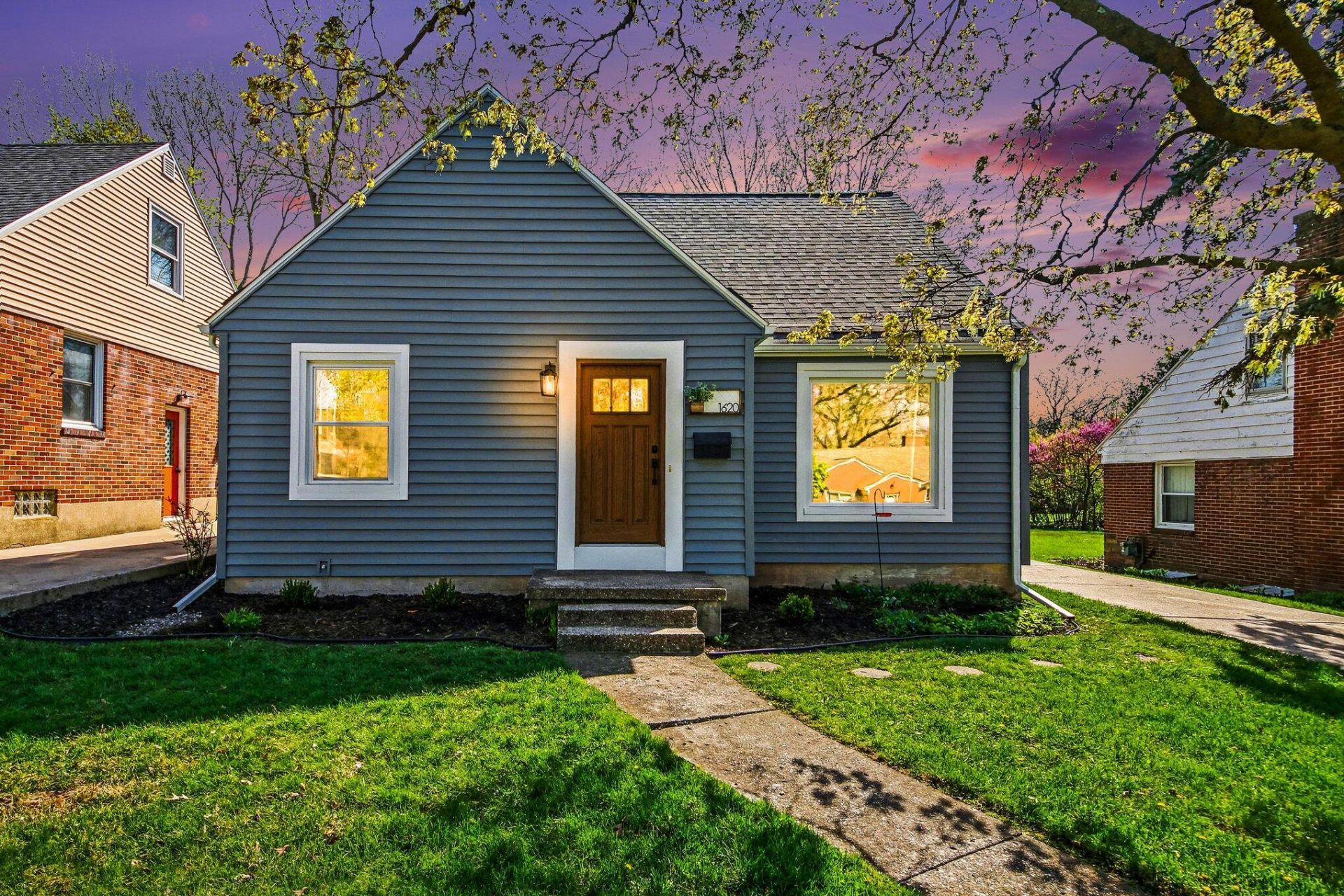 1620 Rosewood Avenue Se, Grand Rapids, MI 49506 Main Photo