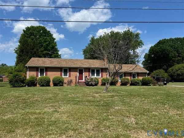 8188 Meadowview Lane, Mechanicsville, VA 23111