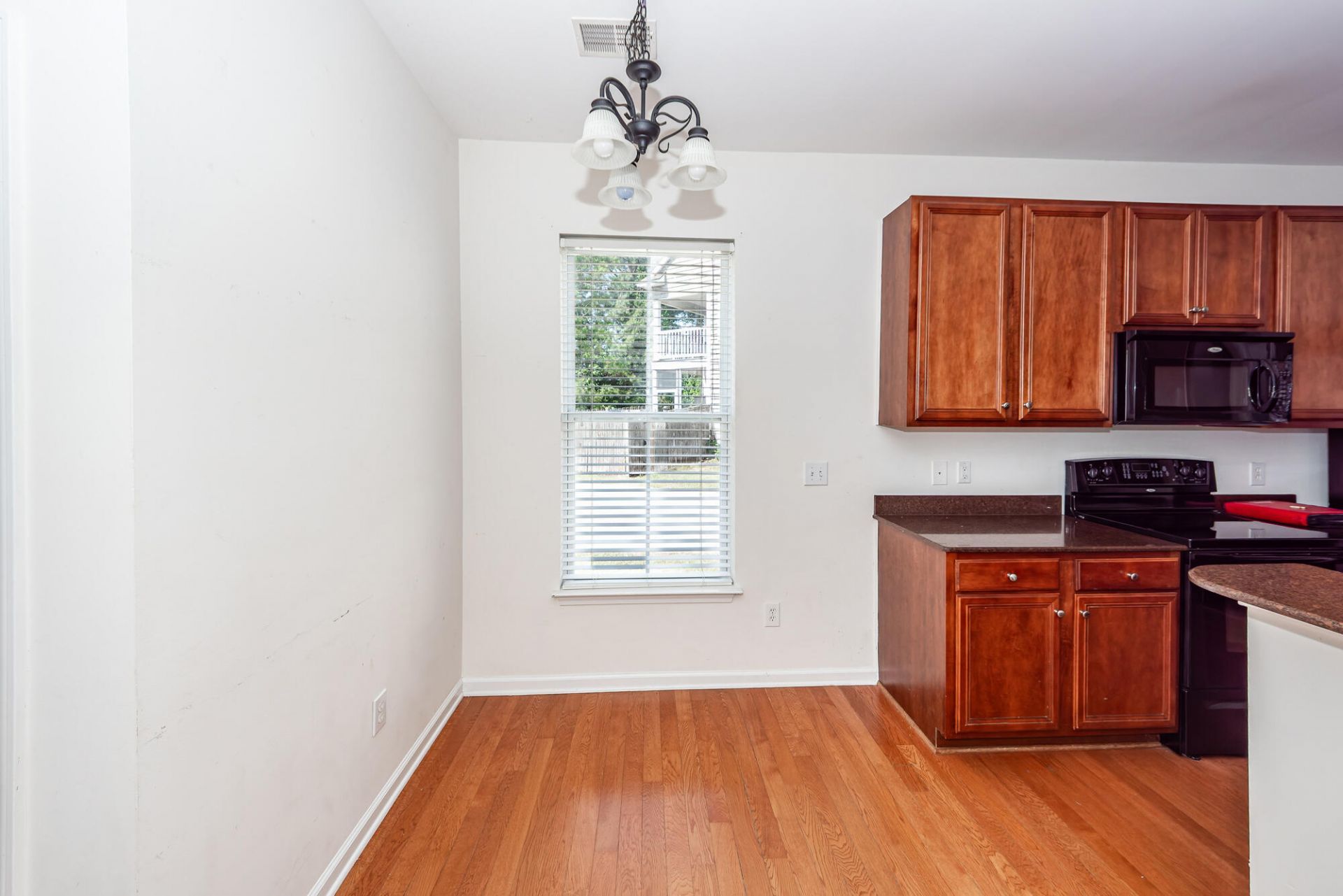 107 Cordoba Court Photo 15