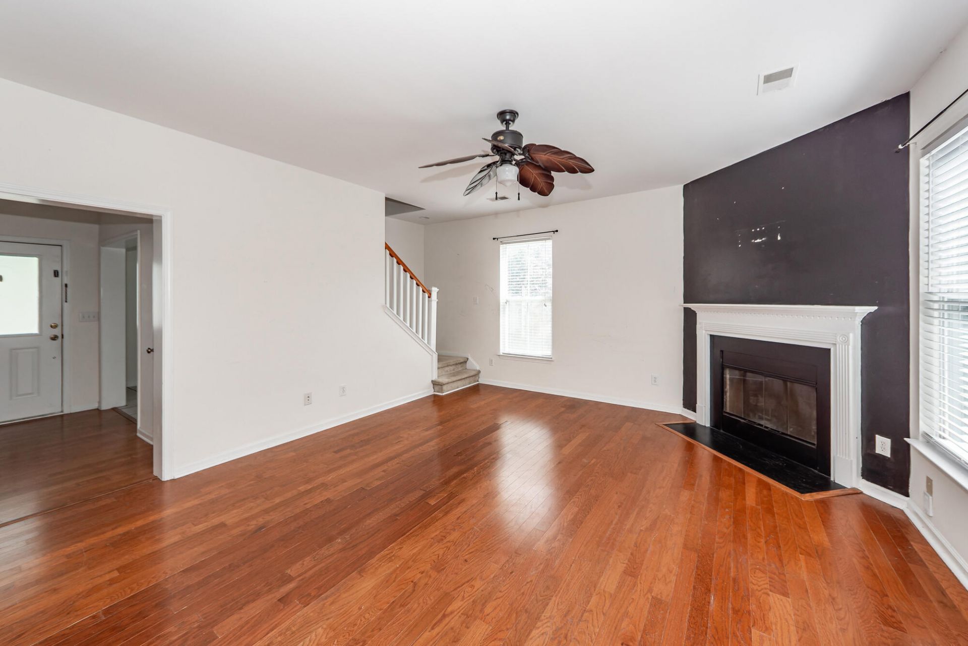 107 Cordoba Court Photo 18