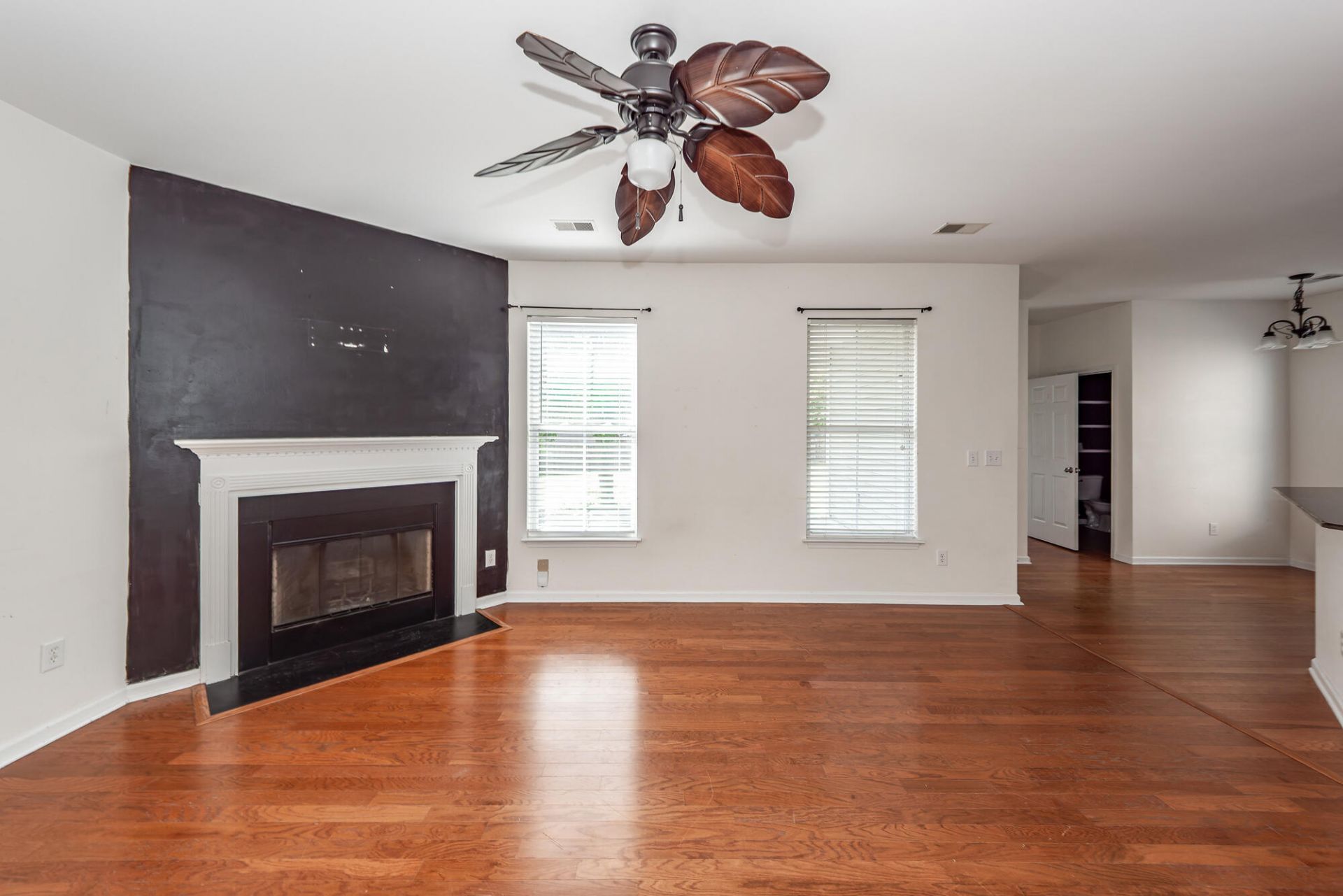 107 Cordoba Court Photo 20