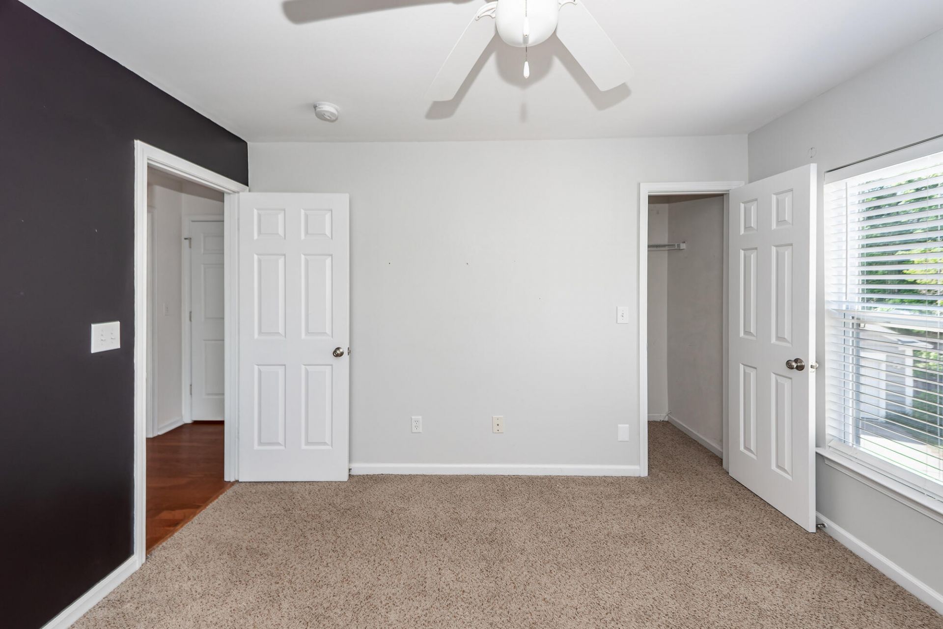 107 Cordoba Court Photo 28