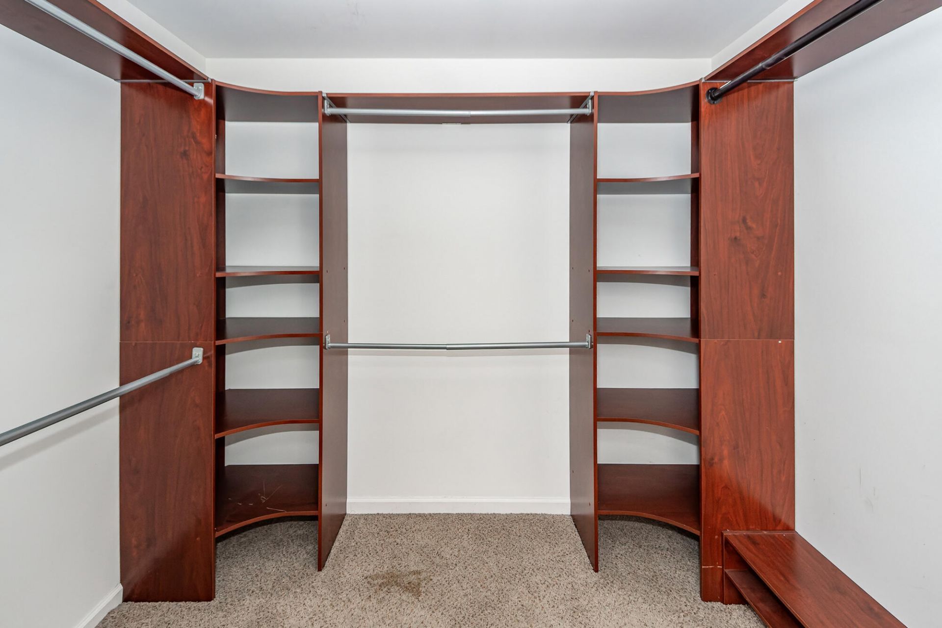 107 Cordoba Court Photo 33