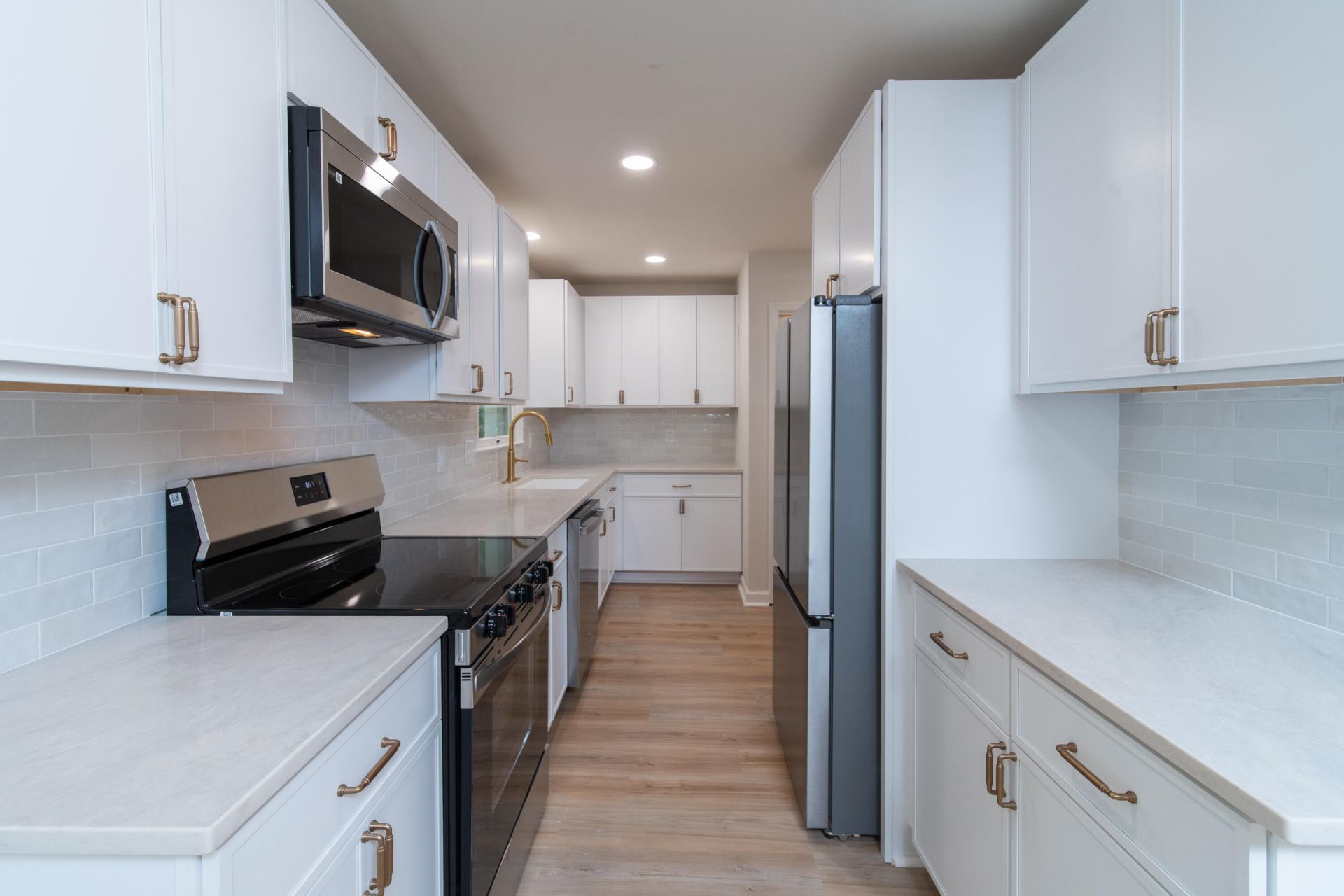 773 Harbor View Road Photo 19