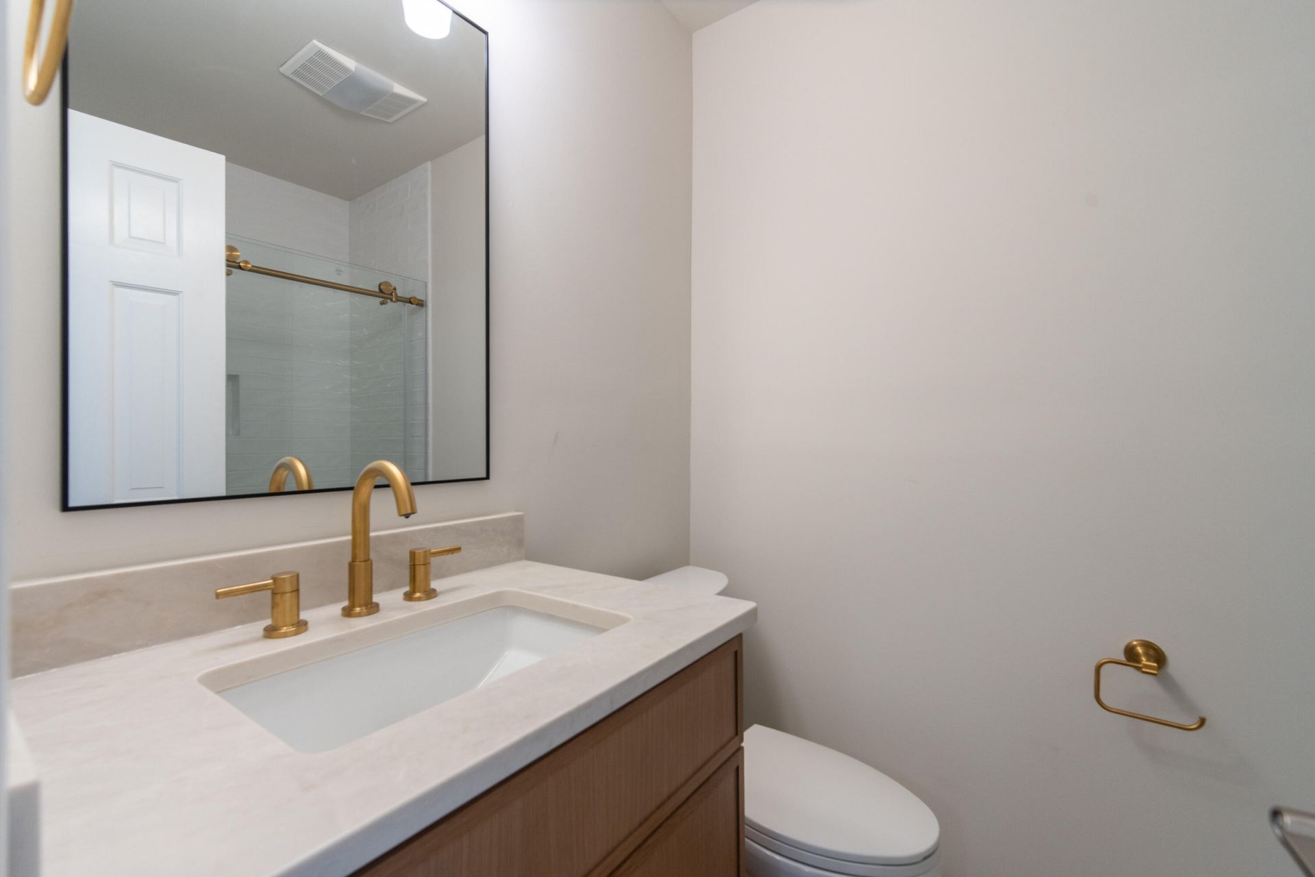 773 Harbor View Road Photo 33