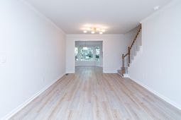 773 Harbor View Road photo 4