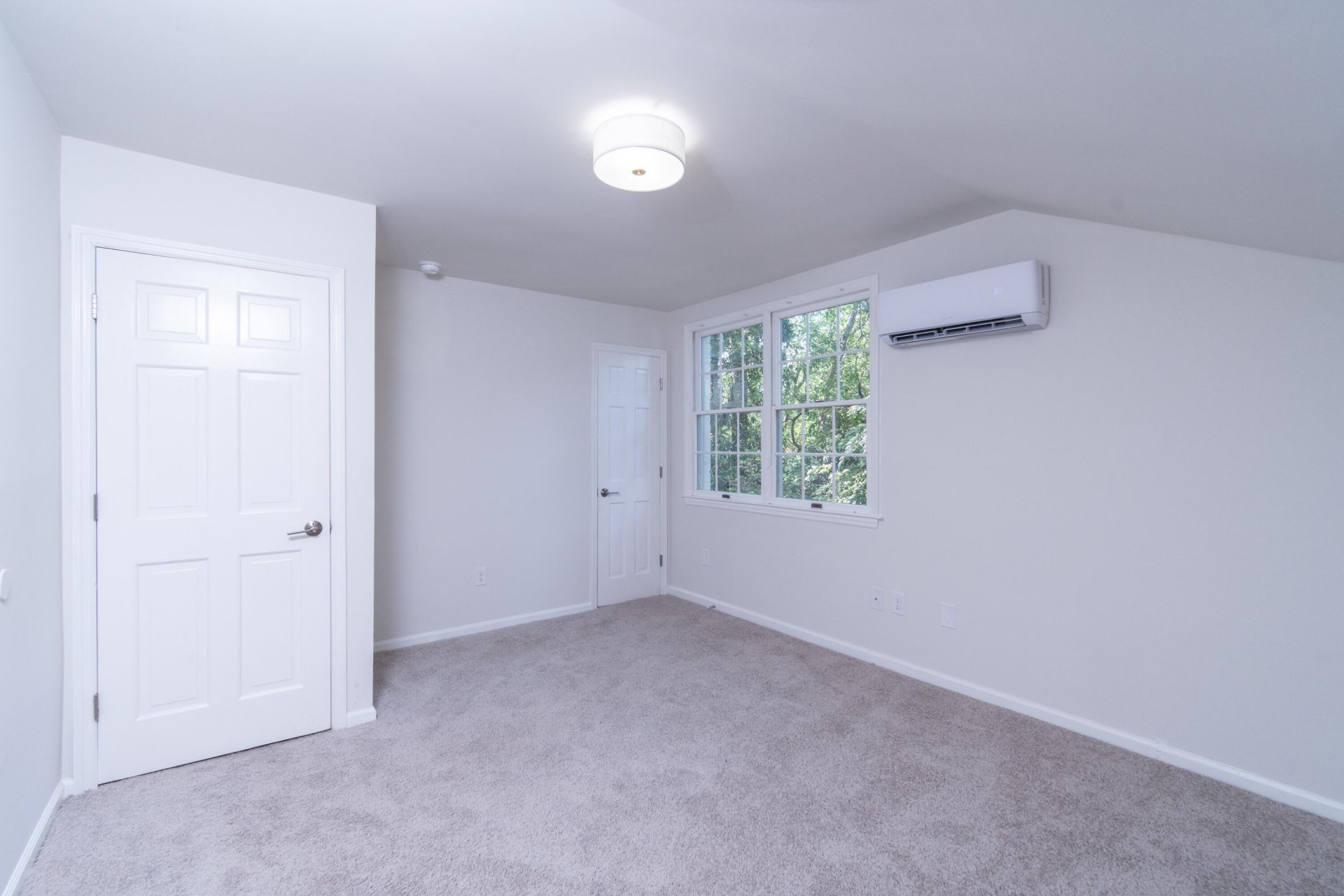 773 Harbor View Road Photo 43