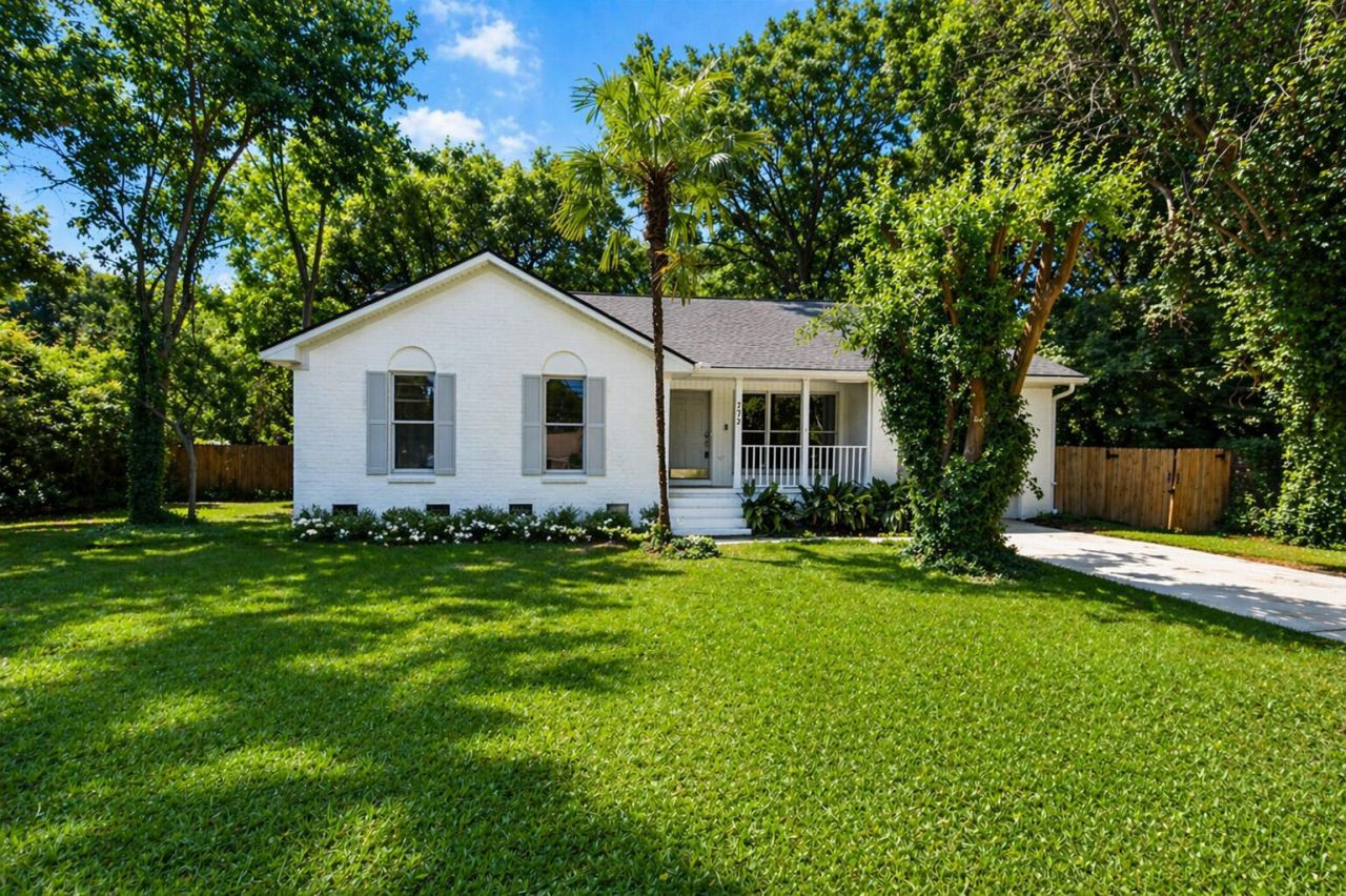 773 Harbor View Road Photo 52