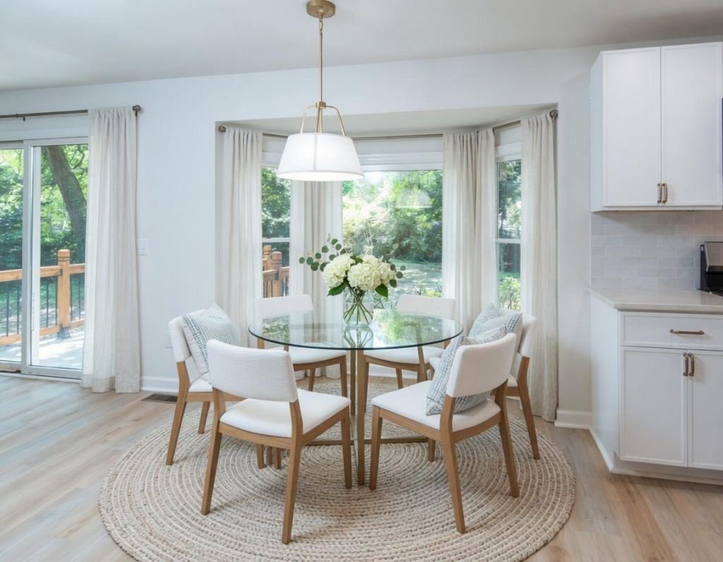 773 Harbor View Road Photo 9