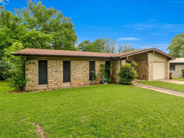 8604 Parkfield DR, Austin, TX 78758