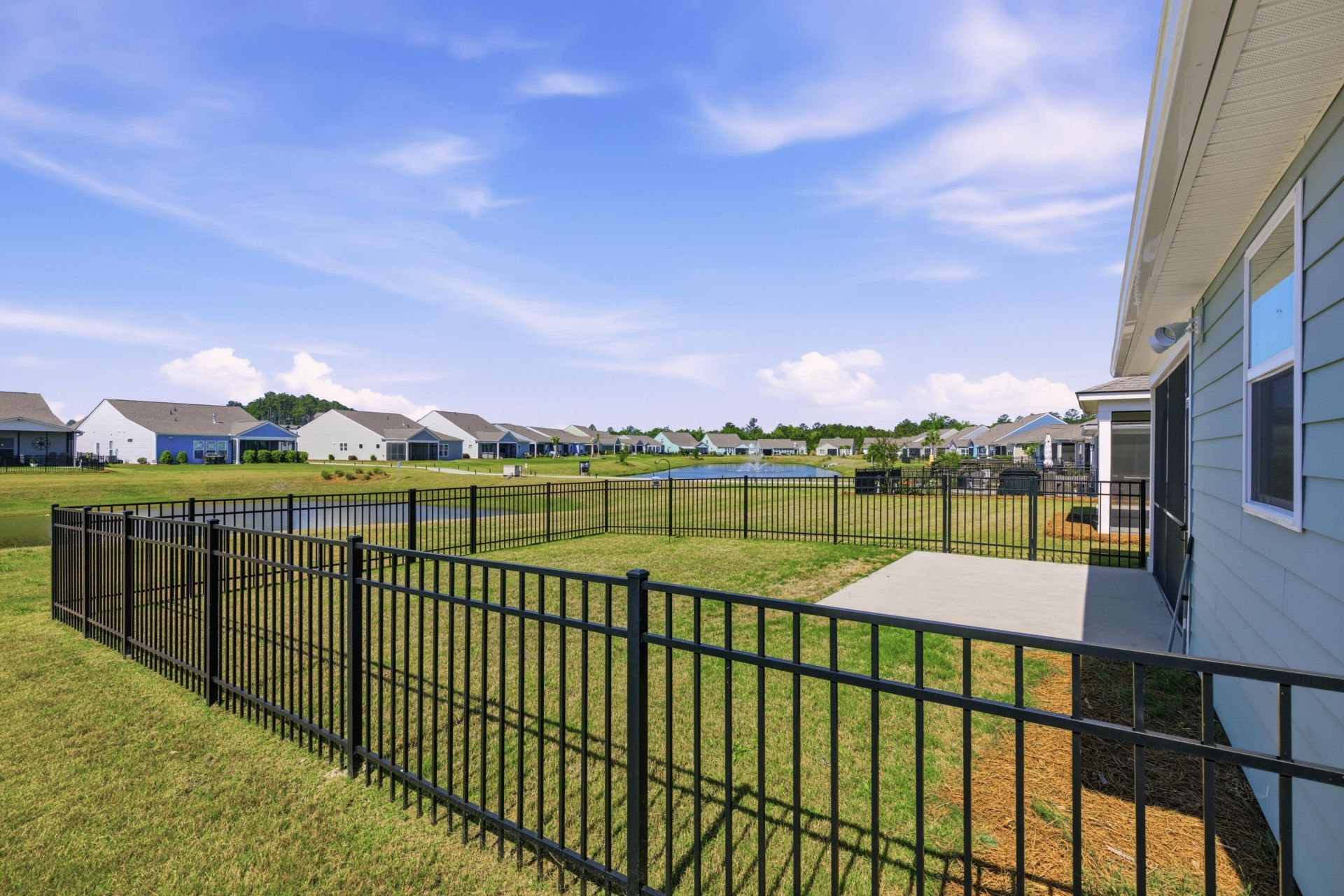 357 Dahlia Row Drive Photo 23