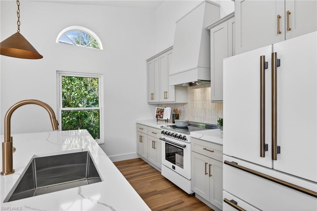 10987 Fieldfair Dr, Naples, FL 34119 Photo