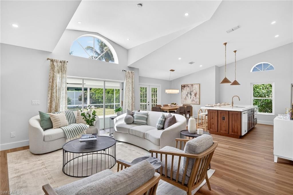 10987 Fieldfair Dr, Naples, FL 34119 Photo