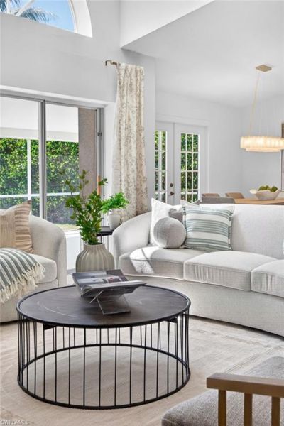 10987 Fieldfair Dr, Naples, FL 34119 Photo