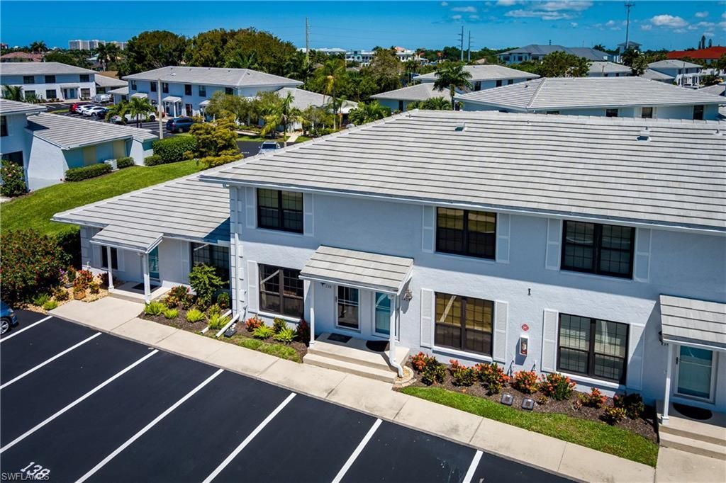 138 Clyburn Way W, Unit I2, Marco Island, FL 34145 Photo