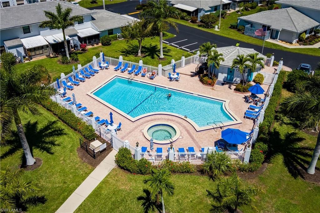 138 Clyburn Way W, Unit I2, Marco Island, FL 34145 Photo